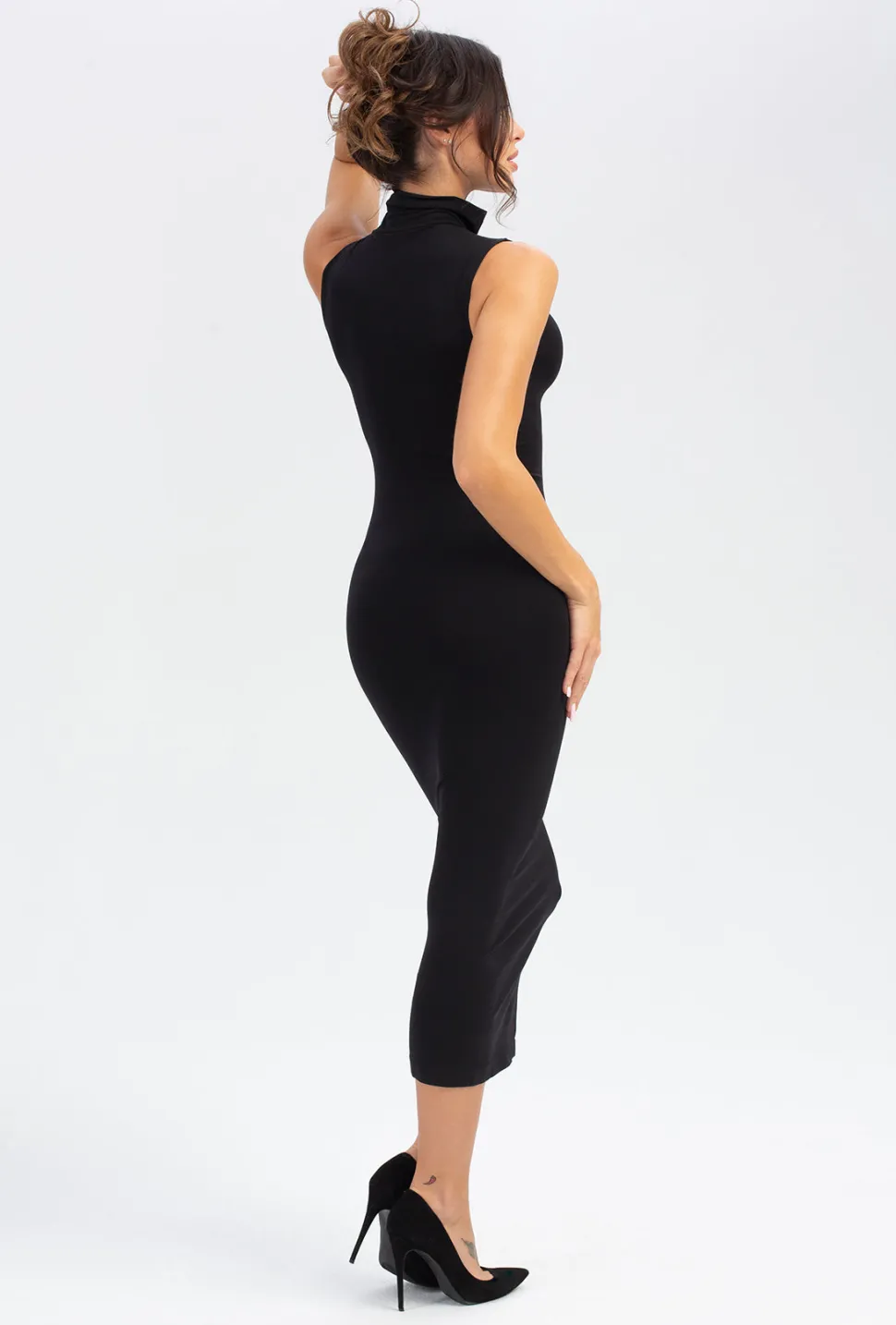 Czarna sukienka Sensual Golf