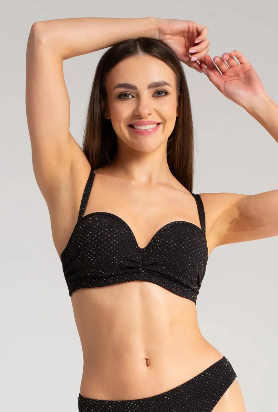 Góra od stroju kąpielowego Sky