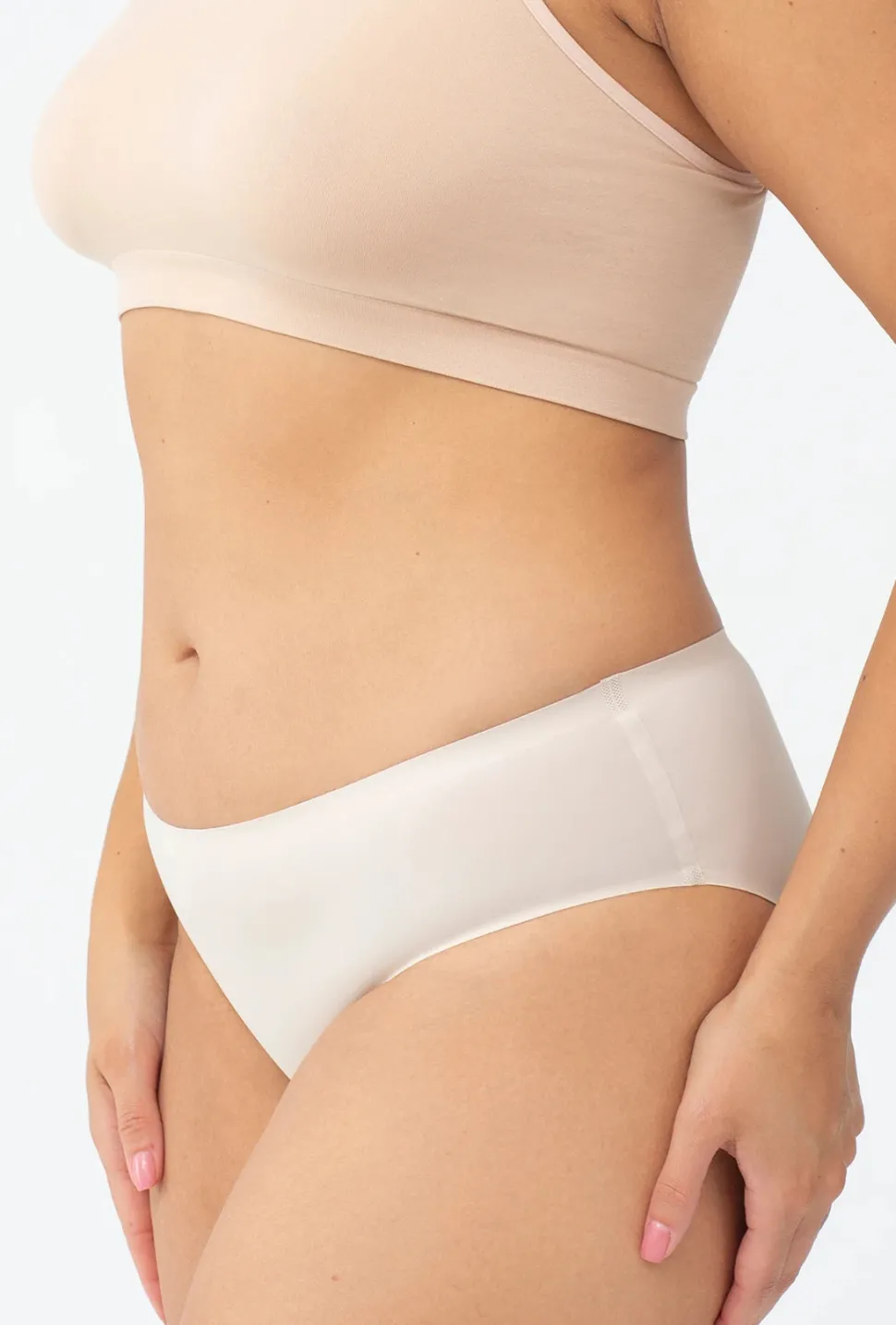 Majtki cięte laserowo Bikini Softi