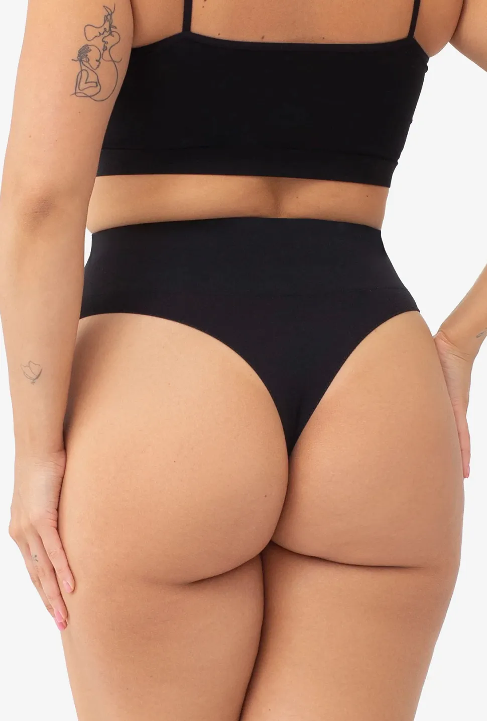 Modelujące stringi Correct Sensual Skin